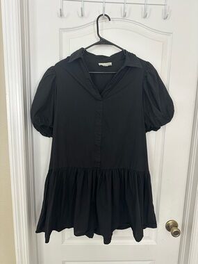 Pinch Black Collared V-Neck Tunic